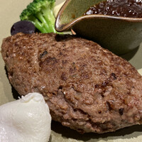 本格肉料理 丸小 - 