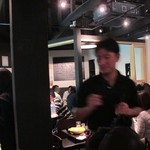 かもすや酒店 - 満席でした。