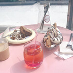 ovgo B.A.K.E.R Meiji St. - 