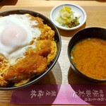 銀座 梅林 - 黒豚スペシャルカツ丼