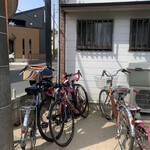 中国料理 峨嵋山 - ロードバイクはいつもの所に