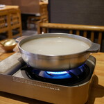 Hakata Ajitokoro Sukiyaki Mizutaki Iroha - 