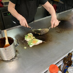 カープ - 左トンペー、焼いてまっせ！
      