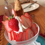 ナチュラルソフトクリームカフェ ミルカ - 