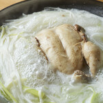 Torikago - 名物！鶏白湯タッカンマリは絶品！