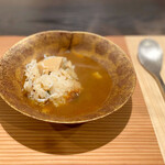 中津をにく - 筍としらすの土鍋ごはんのスープカレー