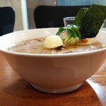 貝と地鶏だしのらぁ麺 ちょろ - 