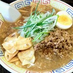 いせのじょう - みそラーメン＋にんにくチップ【Dec.2021】