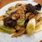 珍味楼 - ハチノス野菜炒め