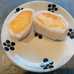 覚王山フルーツ大福 弁才天 - マンゴー