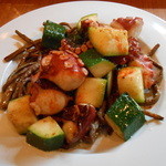 イザラ - タコの欧風炒め物