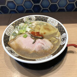 すごい煮干ラーメン 野毛 すし 釣りきん - 