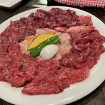 焼肉車 - 車Aセット(約5人前)3,960円