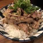 Hachi - 日替わりミニ丼