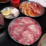 Yakiniku Horumon Yamabiko Chikusan - 塩タン