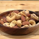 Hathor - 燻製したＭＩＸナッ