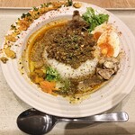 BOTANI：CURRY 梅田店 - キーマカレー　卵ピクルストッピング