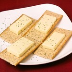 cheese crackers