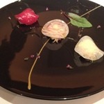 レ セゾン - 12.11野菜と毛蟹をラビオリに見立てて
      