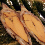 徳山鮓 - 鮒寿司。卵をたっぷりと抱えており、高タンパク栄養抜群。癖はほとんどありません