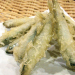 徳山鮓 - 余呉湖で獲れたワカサギの天ぷら