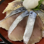 海鮮食堂 さばや - 絶妙なしめ加減の鯖。脂が乗って旨い鯖です。