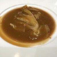 赤坂  華悦樓 - ふかひれの姿煮込み