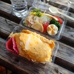 道の駅 彩菜茶屋 - オムライスと野菜サラダ