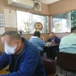 市場食堂 中華 美山 - 店内