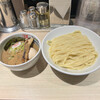 東京アンダーグラウンドラーメン 頑者