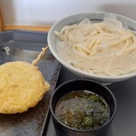 島のいぶき - 冷やしうどん（大）＆たまねぎの天ぷら