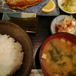 俊 - 今日は焼魚定食