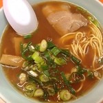 玉ちゃん - 昔ながらの岡山ラーメン。見た目よりスッキリ優しい味。