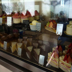 ディーアンドデパートメント ダイニング 東京店 - *。かわいいケーキ。*°・