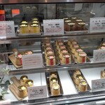檸檬堂 f - 店内ショーケース（ほぼ正面）
