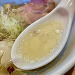 らぁ麺 ふじ田 - しっかりと旨味を感じるスープ