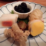 梅や - 先付け（味のバリエーションが楽しめる）