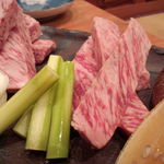 梅や - 牛肉アップ（本日は宮城の蔵王産）