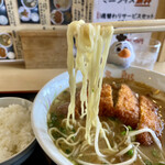 豚太郎 - 麺はやっぱり柔らかめです。