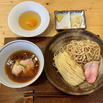 Ramen FeeL - つけ麺(醤油) 出汁卵