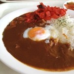 うさぎ平１０９ - 料理写真:スキー場のカレー、めっちゃ美味しいわけじゃないけれど思わず頼んでしまいます。カレー部員w