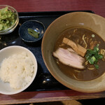 中国四川麺飯店 一燈 - 麺定食(カレー中華)❗️