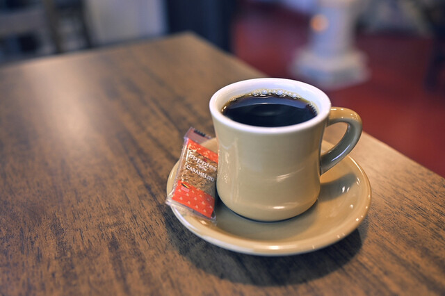 Street Smart Coffee 十和田市のおしゃれなカフェ｜コーヒーと落ち着きの空間