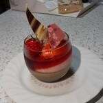 ラ・プランタン - いちごとチョコのべリーヌ  480円
