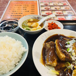 中華料理餃子の屋台 - 