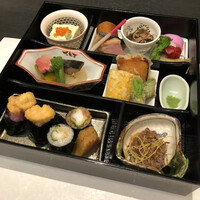 京都祇園 八坂圓堂 大丸東京店 - 松花堂弁当