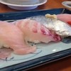 回転寿司 魚敬 津久井浜店