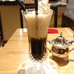 珈琲館 紅鹿舎 - 