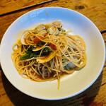 ポルコロッソ - 「ハマグリと菜の花のフレッシュトマトソース」パスタセット1,980円税込み♫