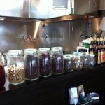 中華食堂 チリレンゲ - 香辛料もたくさんありますよ♪